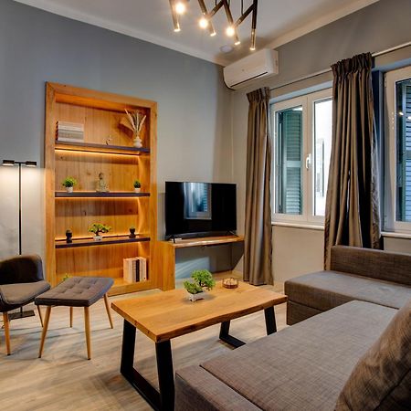 Agora Apartments Mytilíni エクステリア 写真