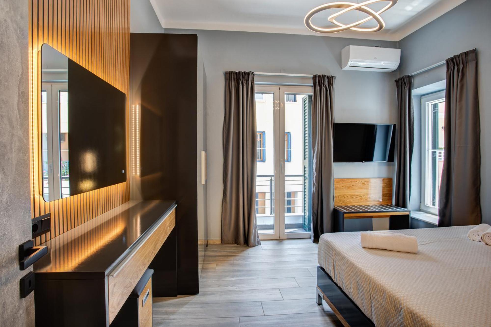 Agora Apartments Mytilíni エクステリア 写真