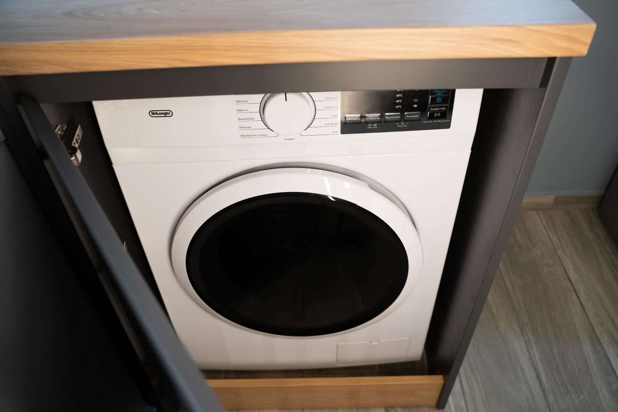 Agora Apartments Mytilíni エクステリア 写真