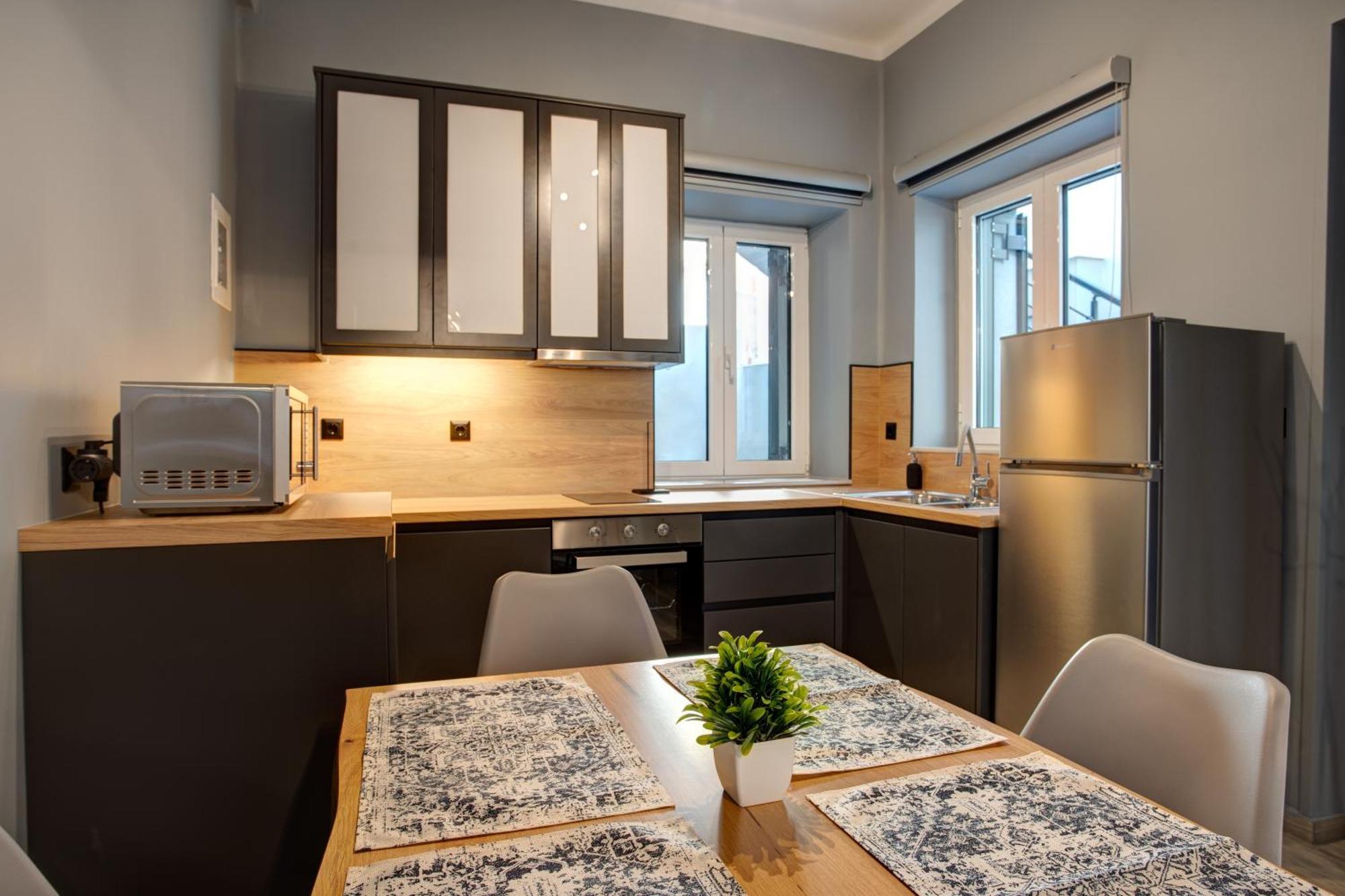 Agora Apartments Mytilíni エクステリア 写真